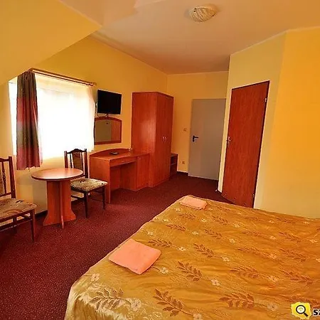 אתר נופש Mieszko Centrum Przy Deptaku 2*