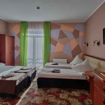 אתר נופש Mieszko Centrum Przy Deptaku קרפאז'