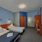 Resort Mieszko Centrum Przy Deptaku 2*