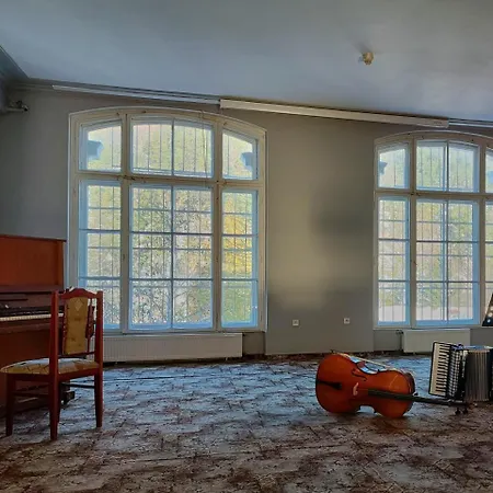 Rezort Mieszko Centrum Przy Deptaku 2*