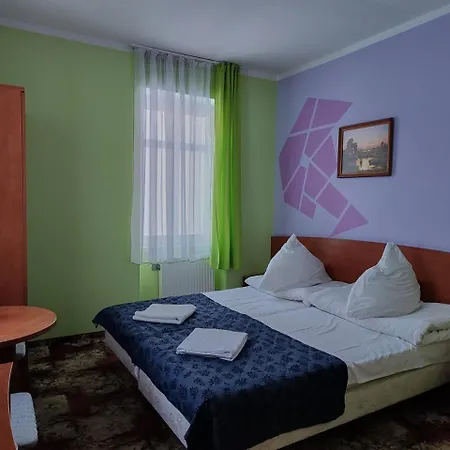Θέρετρο Mieszko Centrum Przy Deptaku 2*