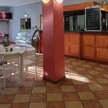 Θέρετρο Mieszko Centrum Przy Deptaku