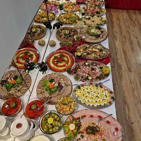 Mieszko Centrum Przy Deptaku Rezort 2*