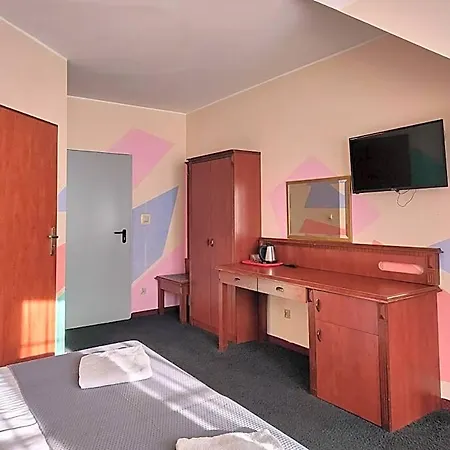 Mieszko Centrum Przy Deptaku 2*